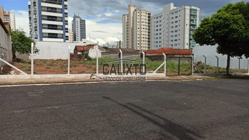 Foto 1 de Lote/Terreno à venda, 1479m² em Osvaldo Rezende, Uberlândia