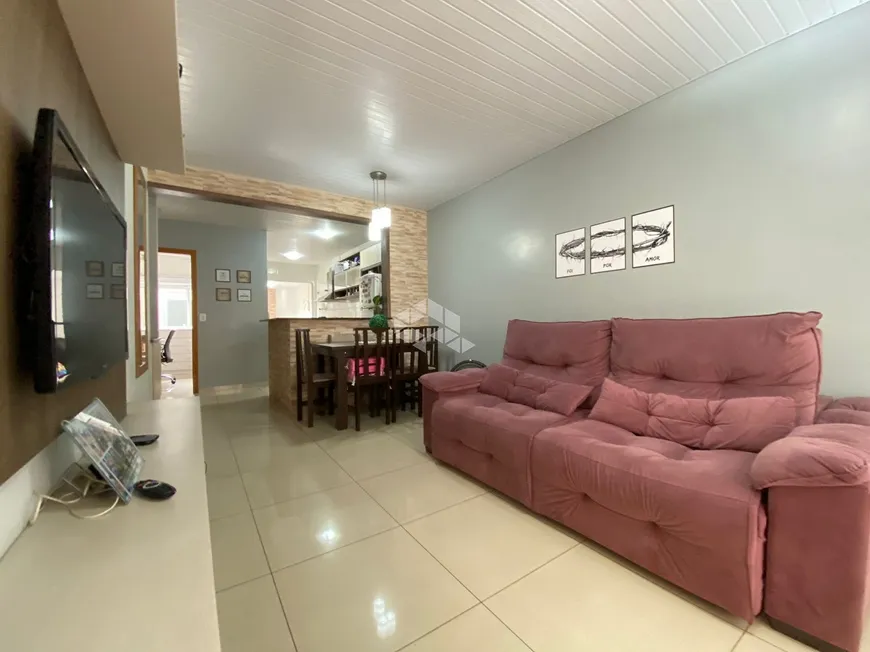 Foto 1 de Casa de Condomínio com 3 Quartos à venda, 80m² em Central Parque, Cachoeirinha