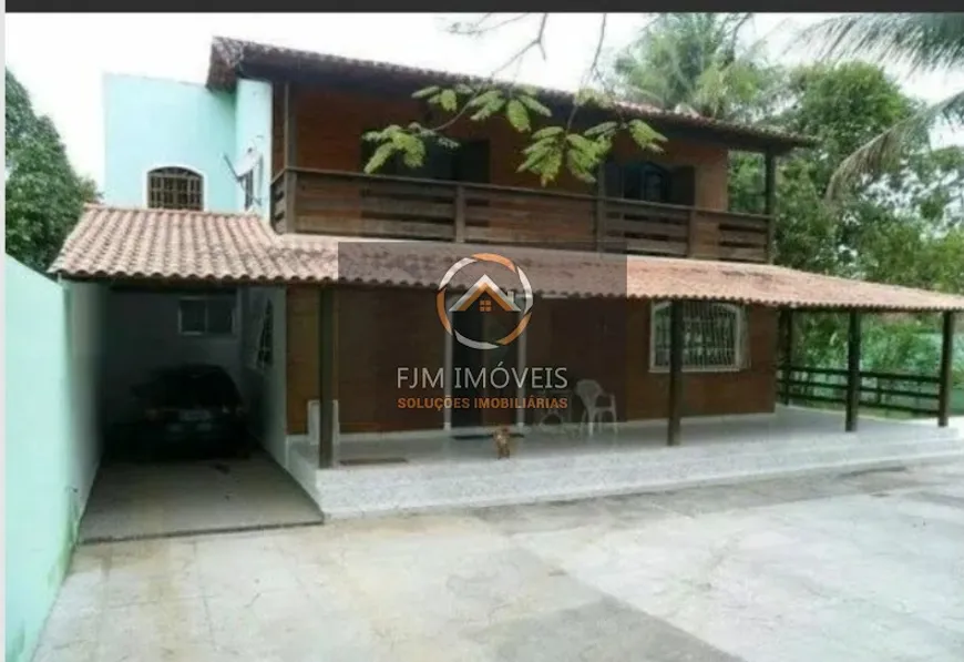Foto 1 de Casa com 4 Quartos à venda, 375m² em Maravista, Niterói