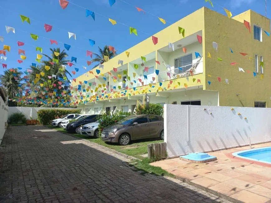Foto 1 de Casa com 2 Quartos à venda, 79m² em Praia de Ipitanga, Lauro de Freitas
