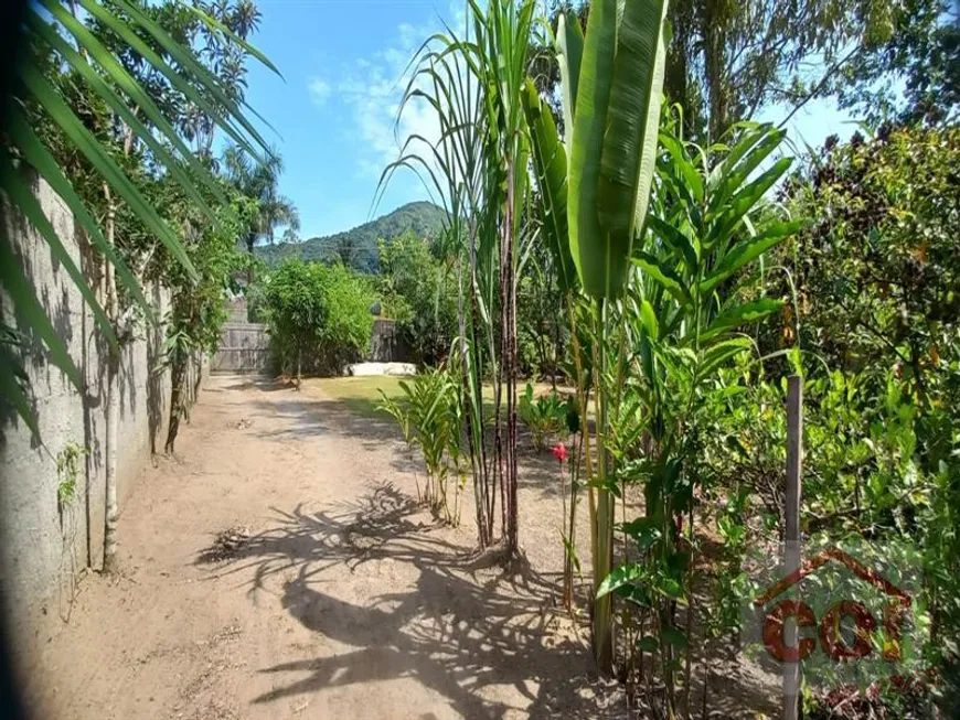 Foto 1 de Lote/Terreno à venda, 525m² em Camburi, São Sebastião