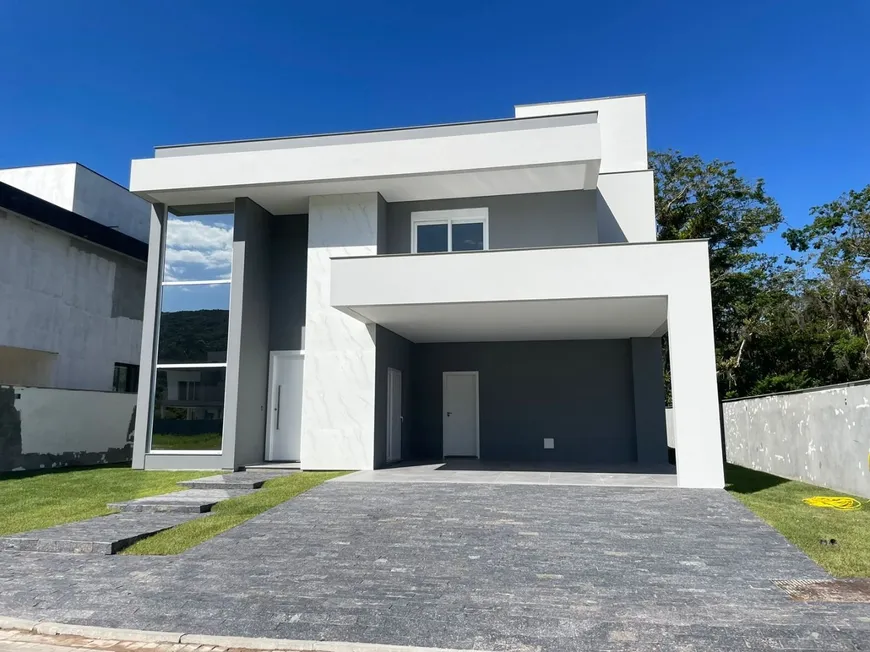 Foto 1 de Casa de Condomínio com 3 Quartos à venda, 280m² em Ratones, Florianópolis