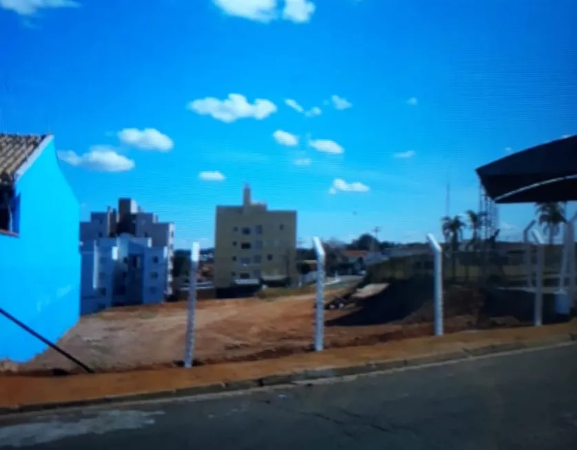 Foto 1 de Lote/Terreno para alugar, 2400m² em Jardim Santo Antônio, Valinhos