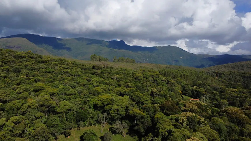 Foto 1 de Fazenda/Sítio com 3 Quartos à venda, 236000m² em Zona Rural, Baependi