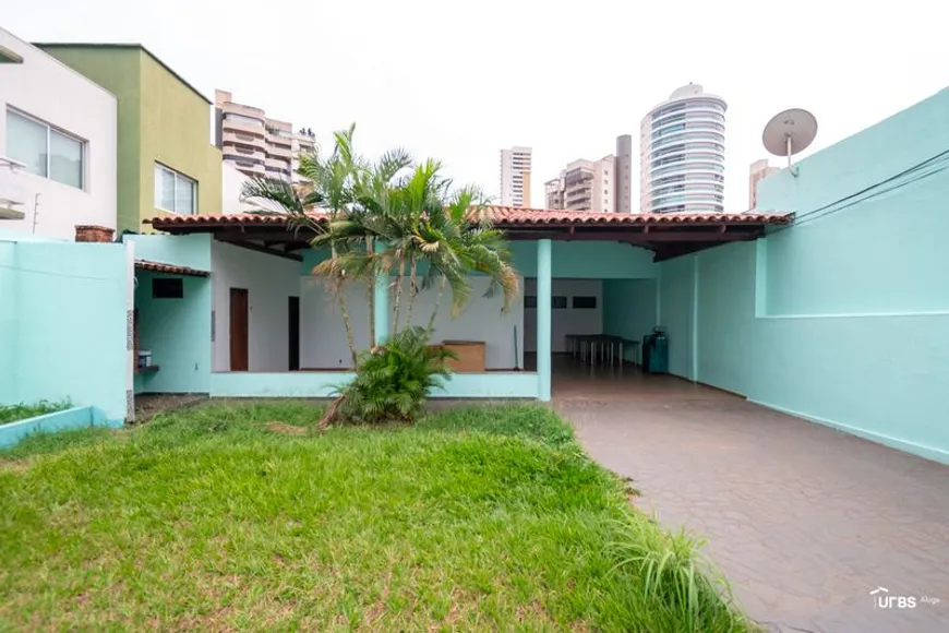 Foto 1 de Casa com 4 Quartos para alugar, 378m² em Setor Oeste, Goiânia