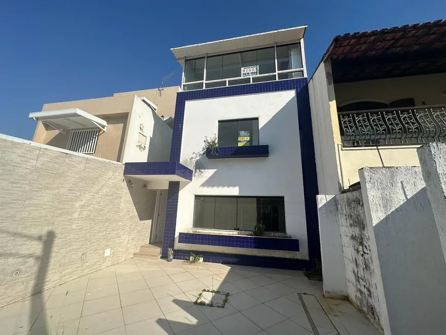 Foto 1 de Casa com 4 Quartos à venda, 143m² em Piratininga, Niterói