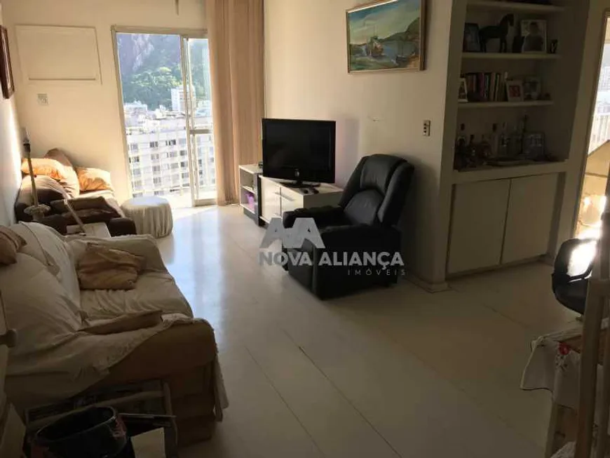 Foto 1 de Apartamento com 2 Quartos à venda, 100m² em Copacabana, Rio de Janeiro