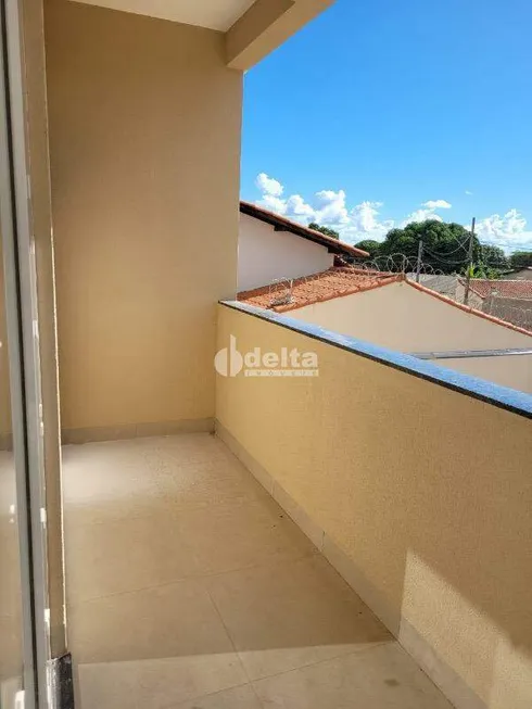 Foto 1 de Apartamento com 2 Quartos à venda, 65m² em Segismundo Pereira, Uberlândia