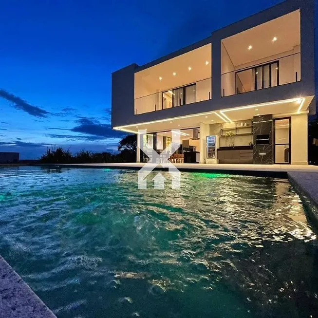 Foto 1 de Casa com 5 Quartos à venda, 640m² em Gran Royalle, Lagoa Santa