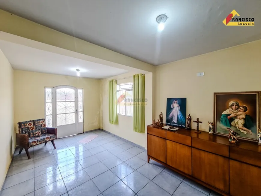 Foto 1 de Casa com 5 Quartos à venda, 100m² em Catalão, Divinópolis