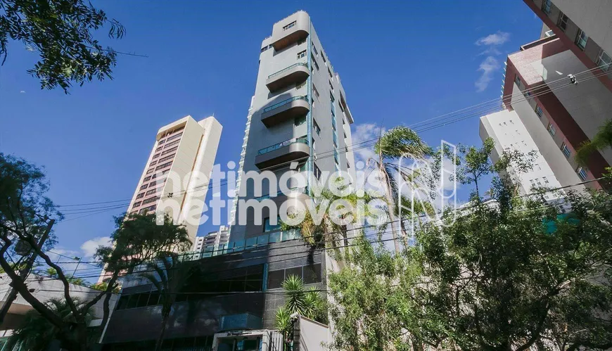 Foto 1 de Apartamento com 4 Quartos à venda, 226m² em Belvedere, Belo Horizonte