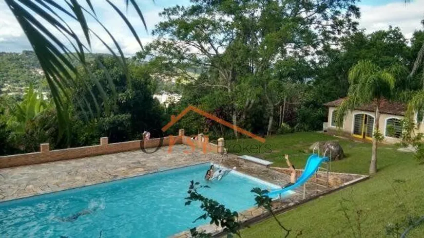 Foto 1 de Fazenda/Sítio com 4 Quartos à venda, 580m² em Vila Nova São Roque, São Roque