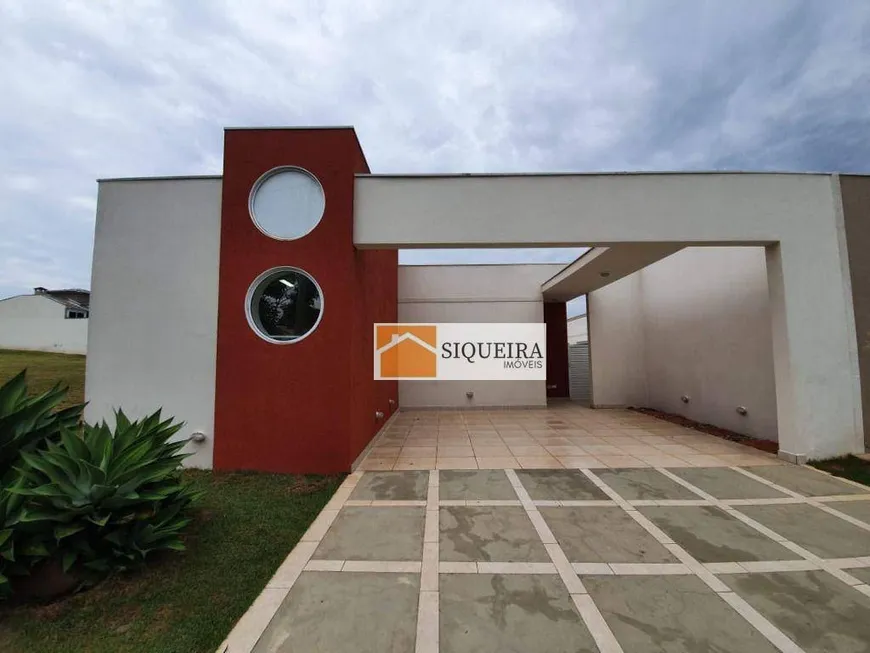 Foto 1 de Casa de Condomínio com 3 Quartos para venda ou aluguel, 149m² em Jardim Garret, Aracoiaba da Serra