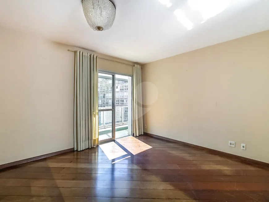 Foto 1 de Apartamento com 3 Quartos à venda, 164m² em Jardim América, São Paulo