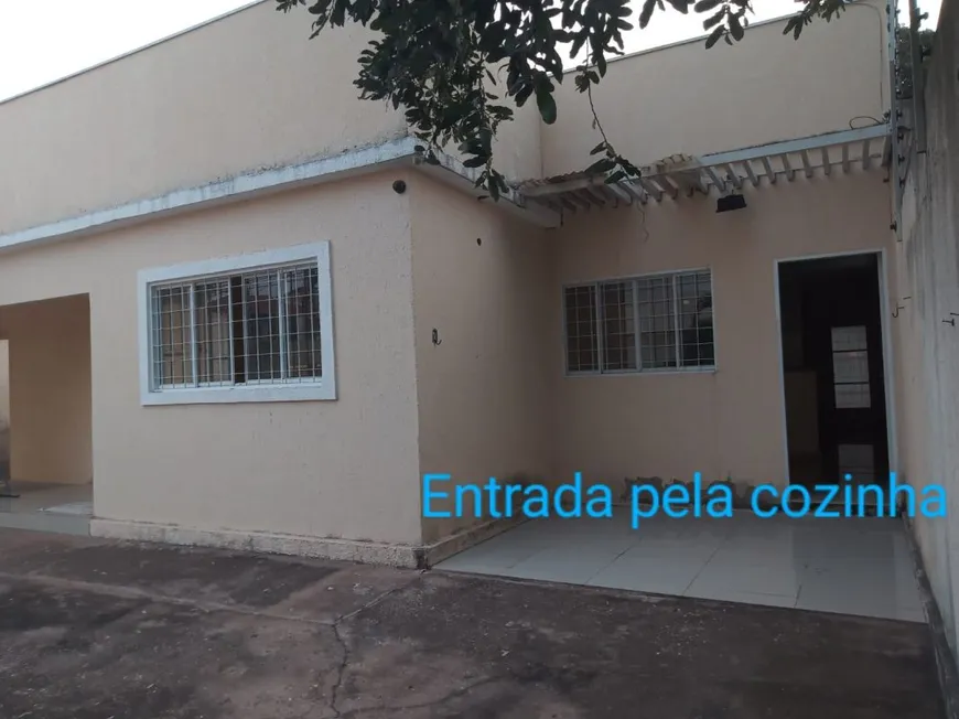 Foto 1 de Casa com 3 Quartos à venda, 360m² em Morada do Ouro, Cuiabá