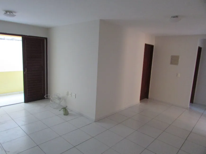Foto 1 de Apartamento com 3 Quartos para alugar, 105m² em Jardim Oceania, João Pessoa