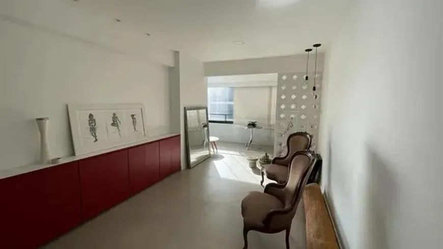 Foto 1 de Apartamento com 1 Quarto à venda, 56m² em Caminho Das Árvores, Salvador