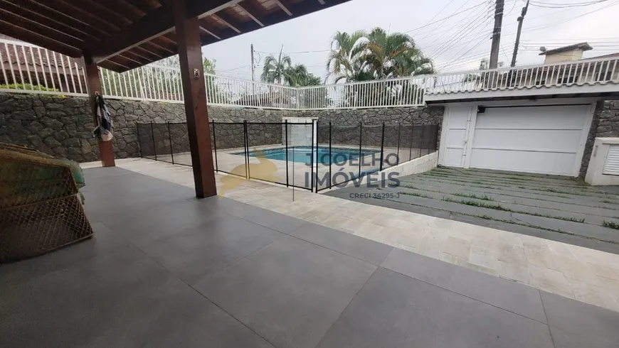 Foto 1 de Casa com 3 Quartos à venda, 173m² em Barra da Lagoa, Ubatuba