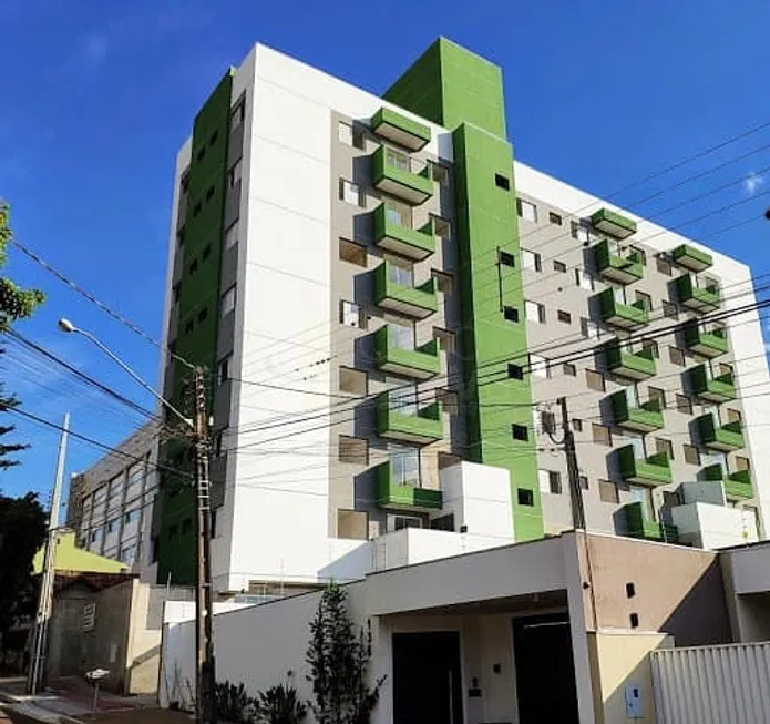 Foto 1 de Apartamento com 2 Quartos à venda, 60m² em Centro, Apucarana