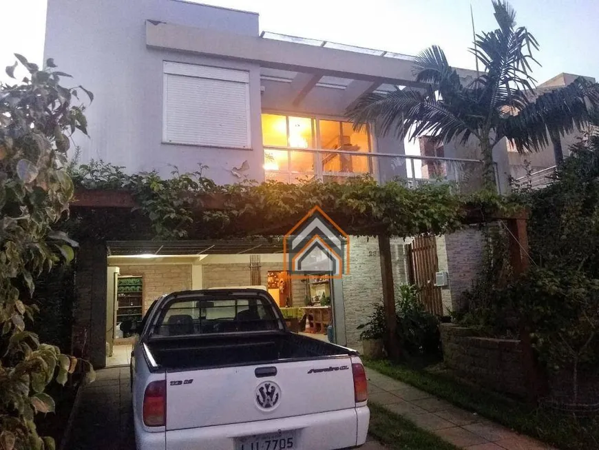 Foto 1 de Casa de Condomínio com 3 Quartos à venda, 234m² em Verdes Campos, Porto Alegre