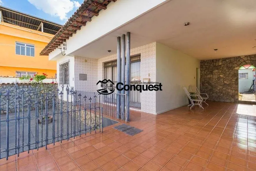 Foto 1 de Casa com 3 Quartos à venda, 360m² em Santa Cruz Industrial, Contagem
