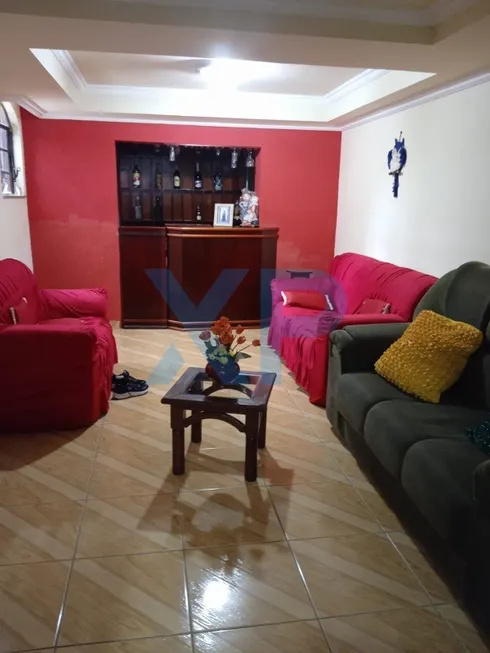 Foto 1 de Casa com 4 Quartos à venda, 192m² em Catalão, Divinópolis