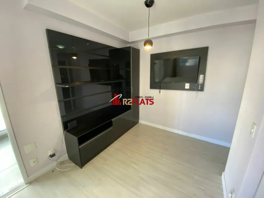 Foto 1 de Flat com 1 Quarto para alugar, 35m² em Vila Mariana, São Paulo