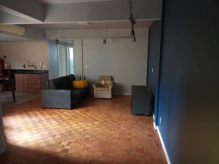 Foto 1 de Apartamento com 2 Quartos à venda, 73m² em Cidade Baixa, Porto Alegre