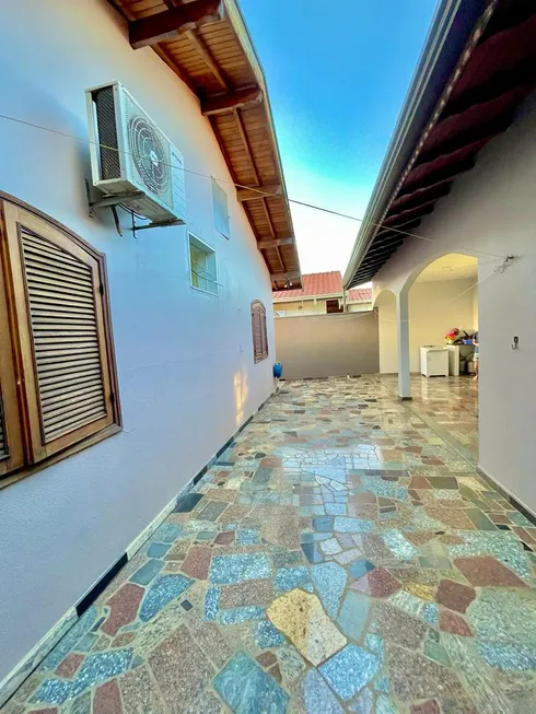 Foto 1 de Casa com 3 Quartos à venda, 190m² em Jardim Montezuma, Limeira