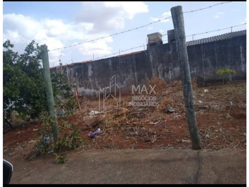 Foto 1 de Lote/Terreno à venda, 300m² em Santa Mônica, Uberlândia