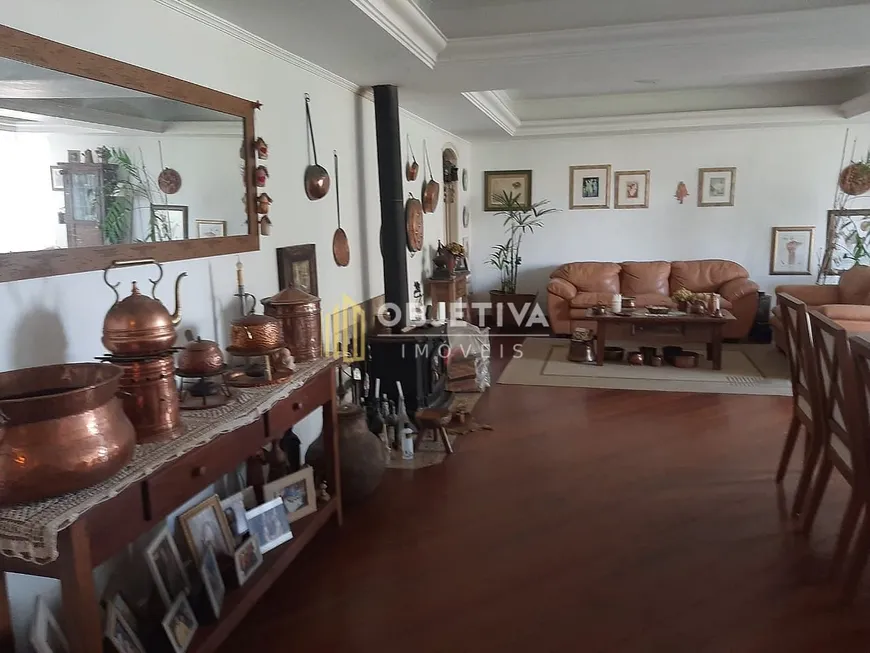 Foto 1 de Casa de Condomínio com 3 Quartos à venda, 430m² em Ipanema, Porto Alegre