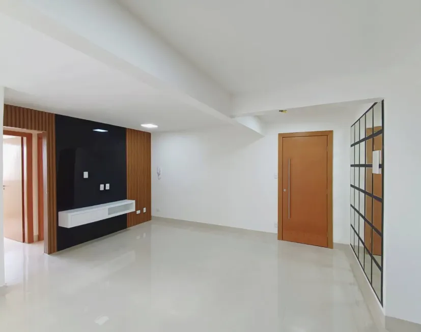 Foto 1 de Apartamento com 2 Quartos à venda, 70m² em Setor Bueno, Goiânia