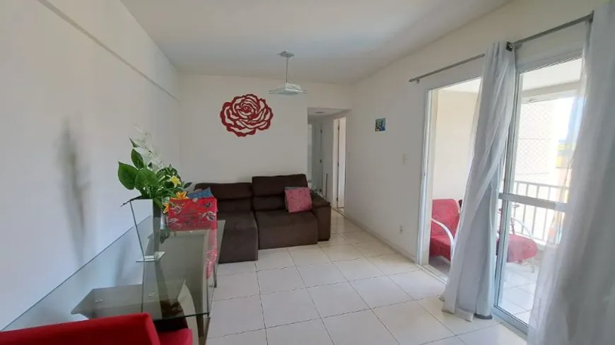 Foto 1 de Apartamento com 3 Quartos à venda, 79m² em Paralela, Salvador