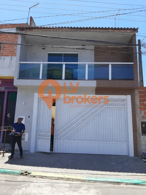 Foto 1 de Sobrado com 3 Quartos à venda, 160m² em Vila Colorado, Suzano