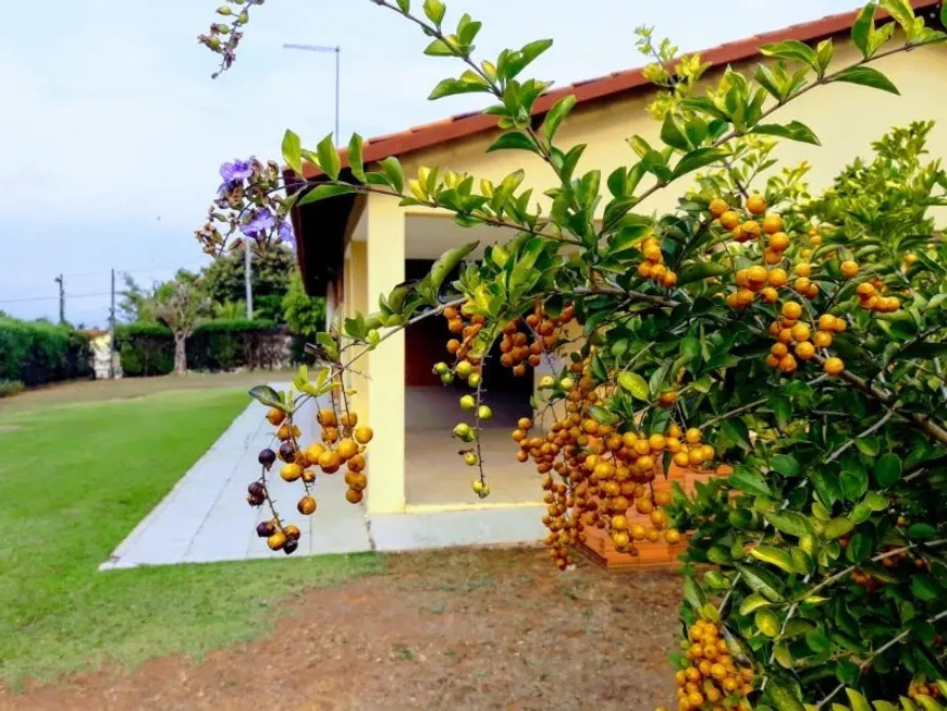 Foto 1 de Fazenda/Sítio com 3 Quartos à venda, 2000m² em Bairro dos Pires, Limeira