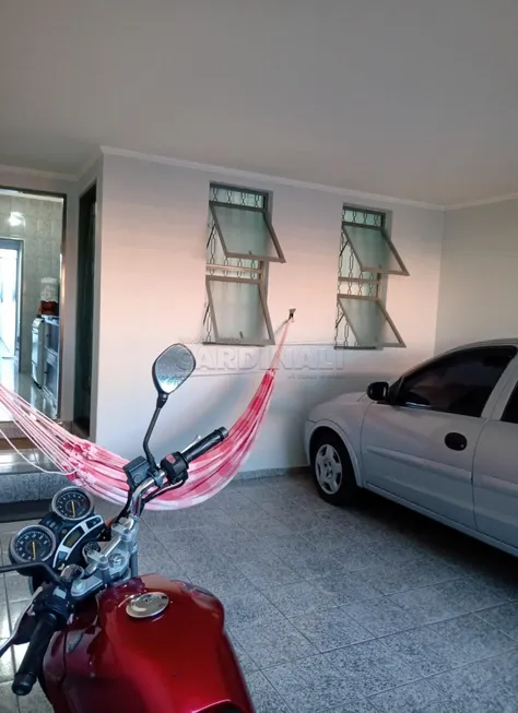 Foto 1 de Casa com 2 Quartos à venda, 113m² em Vila Santa Madre Cabrini, São Carlos