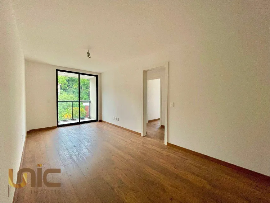 Foto 1 de Apartamento com 3 Quartos à venda, 89m² em Agriões, Teresópolis