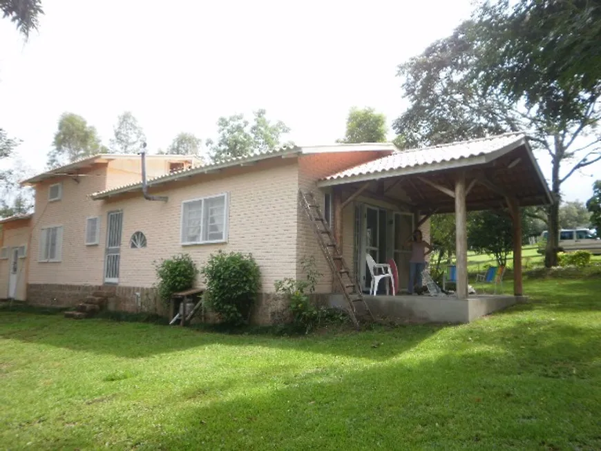 Foto 1 de Fazenda/Sítio com 3 Quartos à venda, 120000m² em Lami, Porto Alegre