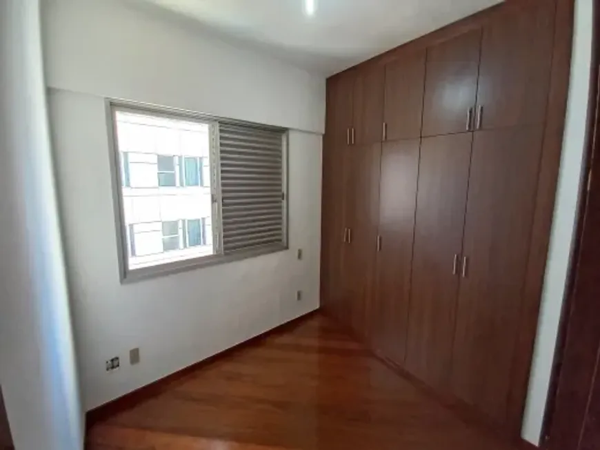 Apartamento na Rua Paraíba, 1423, Savassi em Belo Horizonte, por R 490