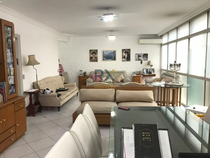 Foto 1 de Apartamento com 3 Quartos à venda, 200m² em Santa Cecília, São Paulo
