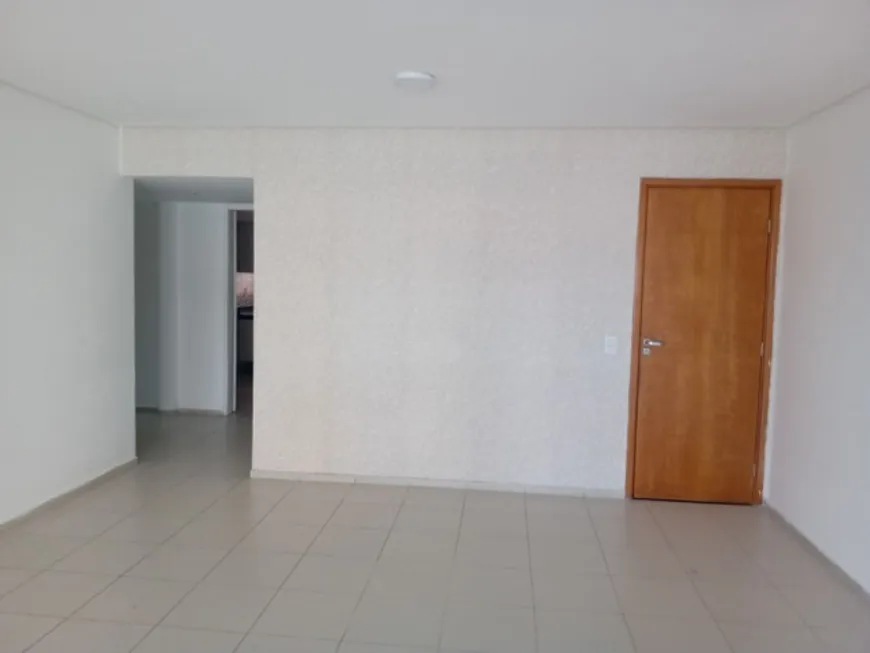 Foto 1 de Apartamento com 4 Quartos à venda, 155m² em Piedade, Jaboatão dos Guararapes