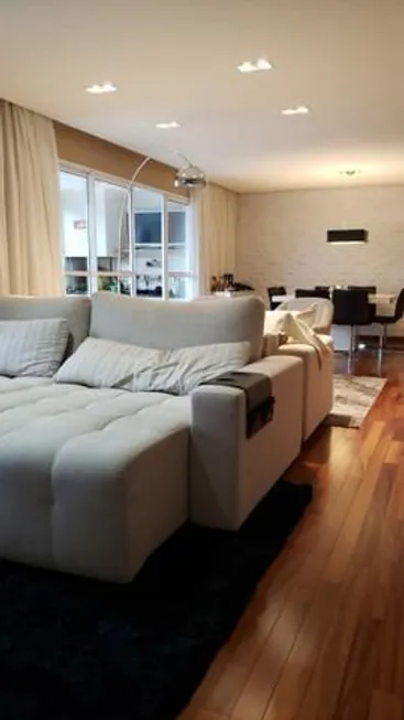 Foto 1 de Apartamento com 3 Quartos para alugar, 143m² em Chácara Santo Antônio, São Paulo