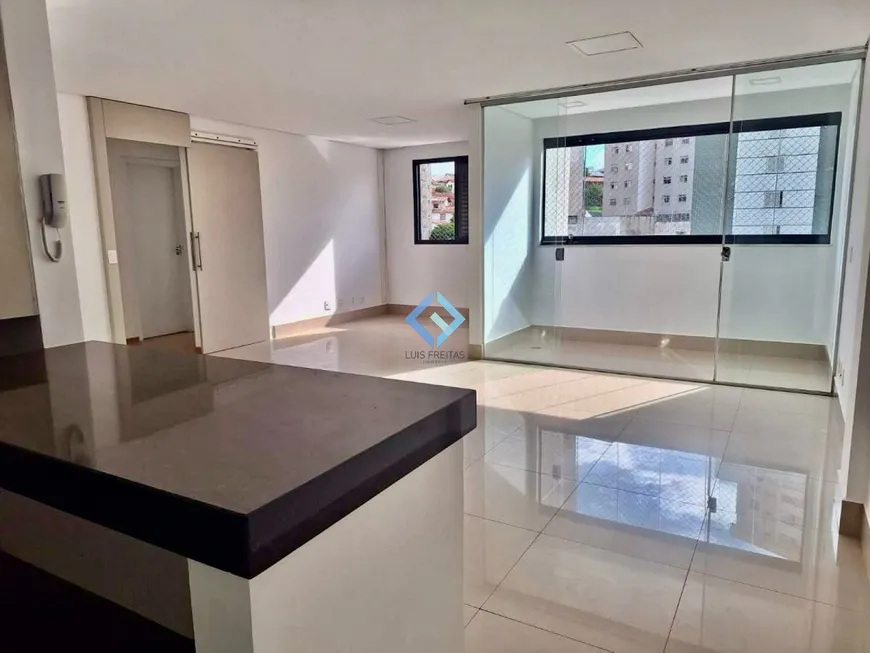 Foto 1 de Apartamento com 2 Quartos à venda, 85m² em Grajaú, Belo Horizonte