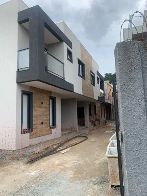 Foto 1 de Casa de Condomínio com 3 Quartos à venda, 113m² em Centro, Ponta Grossa