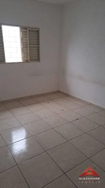 Foto 1 de Casa com 2 Quartos à venda, 90m² em Jardim Cerejeiras, São José dos Campos