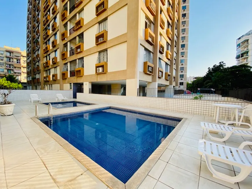 Foto 1 de Apartamento com 3 Quartos à venda, 86m² em Freguesia- Jacarepaguá, Rio de Janeiro