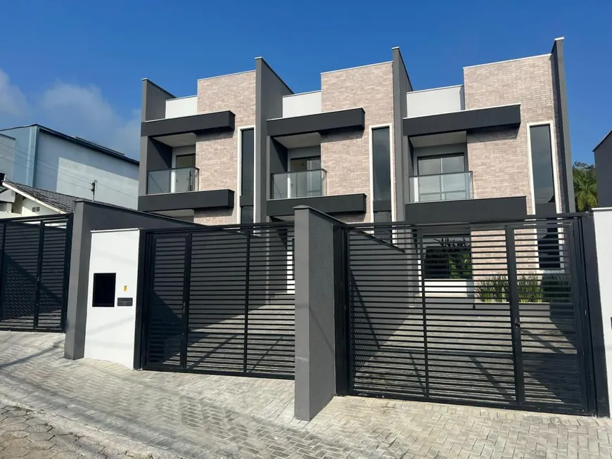 Foto 1 de Casa com 2 Quartos à venda, 186m² em Ilha da Figueira, Jaraguá do Sul