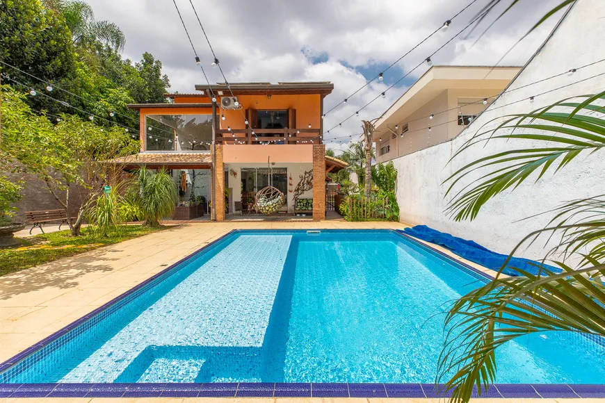 Foto 1 de Casa com 4 Quartos à venda, 450m² em Interlagos, São Paulo