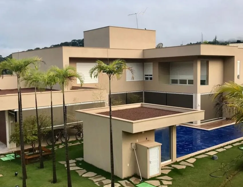 Foto 1 de Sobrado com 4 Quartos à venda, 580m² em Residencial Aldeia do Vale, Goiânia