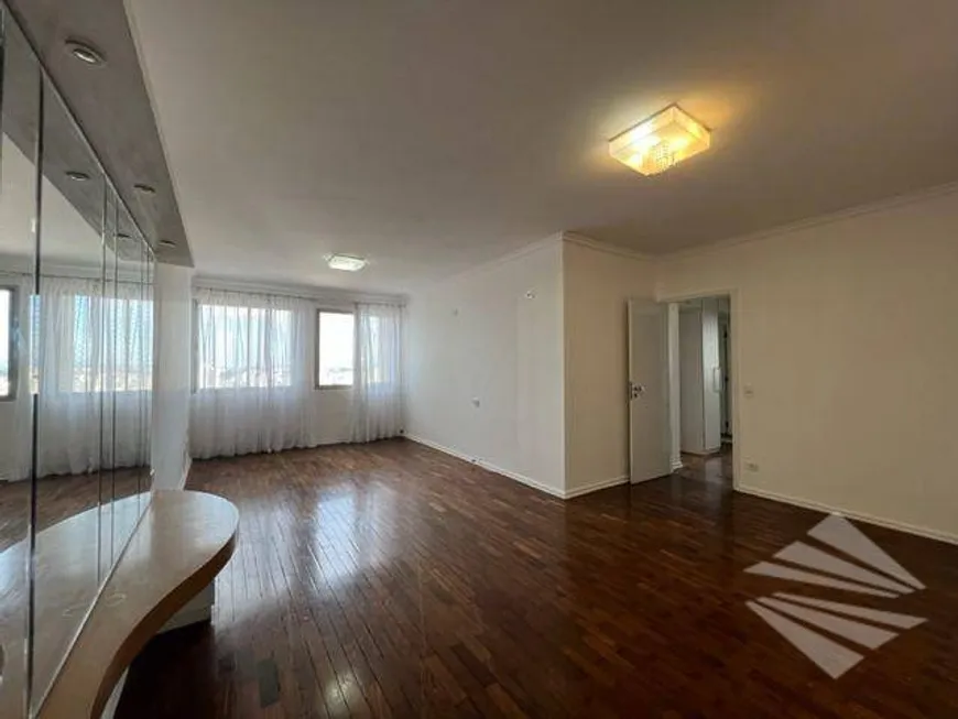 Foto 1 de Apartamento com 3 Quartos à venda, 147m² em Jardim das Nações, Taubaté